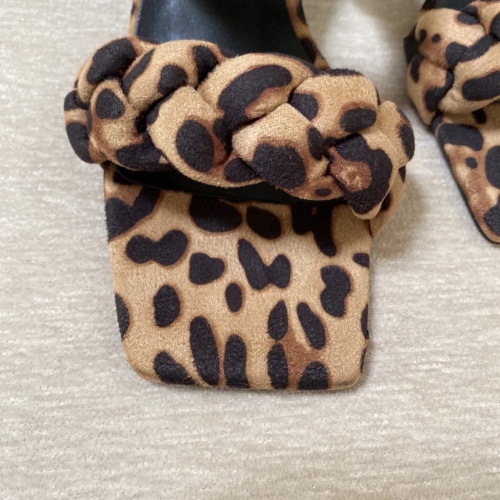 Women’s Low Block Sandals Heels Mules Braided Square Toe Shoes Leopard Size 7 - Picture 3 of 8